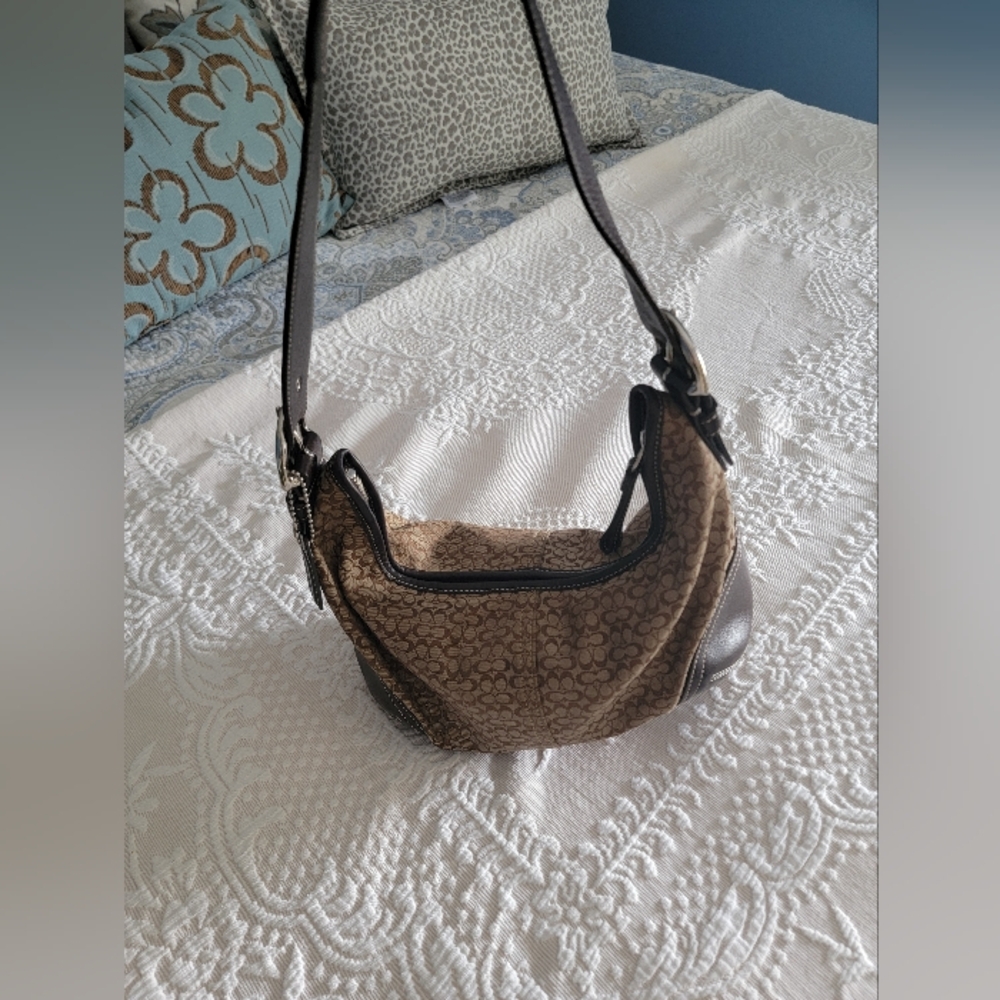 Coach Shoulder bag